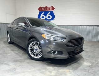 Used 2016 Ford Fusion SE w/ Equipment Group 202A image 1