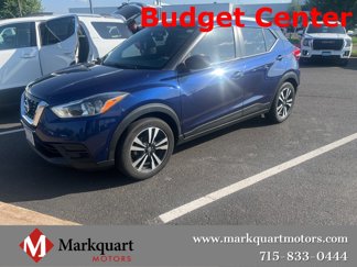 Used 2019 Nissan Kicks SV image 1