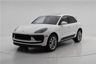 Certified 2024 Porsche Macan image 1
