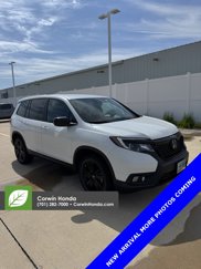 Used 2021 Honda Passport Sport image 1