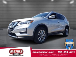 Used 2017 Nissan Rogue SV image 1