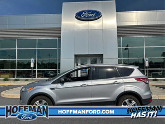 Used 2015 Ford Escape SE image 1