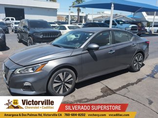 Used 2022 Nissan Altima 2.5 SV image 1