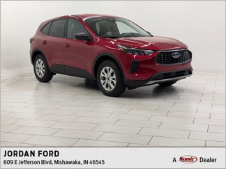 New 2025 Ford Escape Active w/ Cold Weather Package image 1