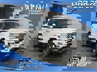 Used 2016 Ford Explorer Platinum image 1