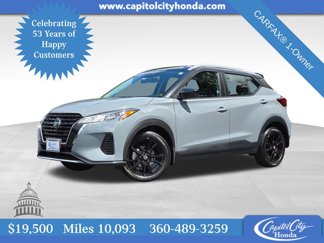 Used 2021 Nissan Kicks SV image 1
