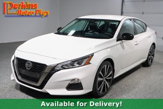 Used 2021 Nissan Altima 2.5 SR image 1