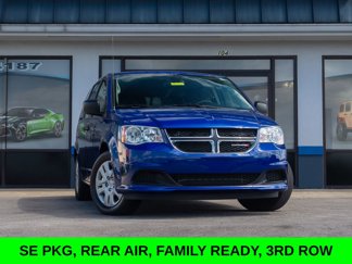 Used 2020 Dodge Grand Caravan SE image 1