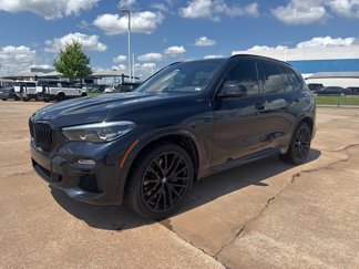 Used 2021 BMW X5 xDrive40i w/ M Sport Package image 1