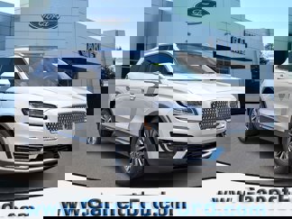 Used 2019 Lincoln Nautilus Select image 1