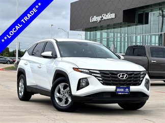 Used 2024 Hyundai Tucson SE image 1