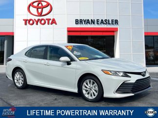 Used 2024 Toyota Camry LE image 1
