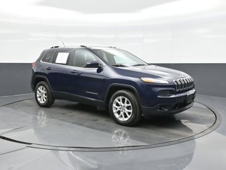 Used 2015 Jeep Cherokee Latitude w/ Cold Weather Group image 1