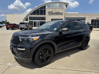 Used 2022 Ford Explorer XLT w/ Equipment Group 202A image 1
