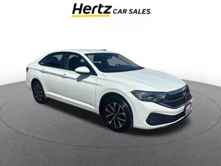 Used 2024 Volkswagen Jetta S image 1