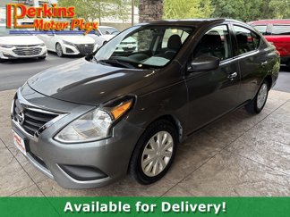 Used 2018 Nissan Versa SV image 1