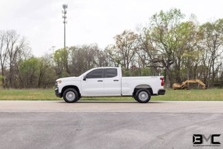 Used 2019 Chevrolet Silverado 1500 W/T w/ Trailering Package image 1