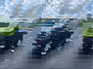 New 2025 Jeep Grand Cherokee Laredo image 1