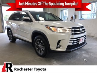 Certified 2019 Toyota Highlander XLE image 1