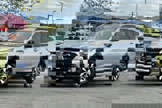 Used 2024 Subaru Outback Limited image 1