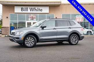 Certified 2020 Volkswagen Tiguan SE image 1