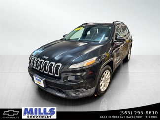 Used 2016 Jeep Cherokee Sport image 1