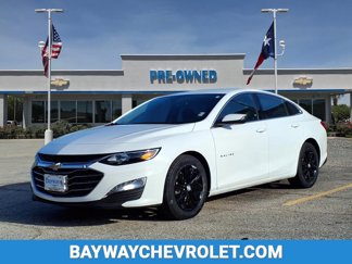 Used 2023 Chevrolet Malibu LT image 1