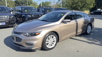 Used 2018 Chevrolet Malibu LT image 1
