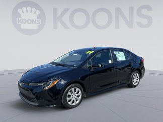 Used 2024 Toyota Corolla LE image 1