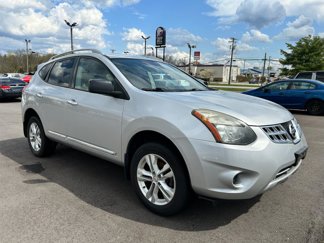 Used 2015 Nissan Rogue S w/ Convenience Package image 1