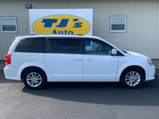 Used 2019 Dodge Grand Caravan SXT image 1