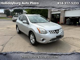 Used 2012 Nissan Rogue SV image 1