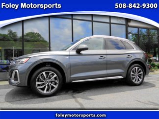 Used 2022 Audi Q5 2.0T Premium w/ Convenience Package image 1