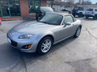 Used 2011 MAZDA MX-5 Miata Sport image 1