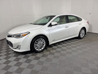 Used 2013 Toyota Avalon XLE Touring image 1