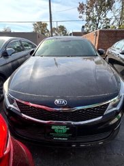 Used 2017 Kia Optima LX image 1