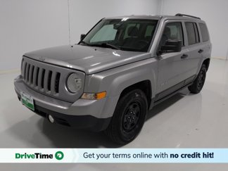 Used 2016 Jeep Patriot Sport image 1