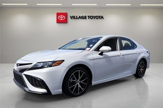 Certified 2024 Toyota Camry SE video 1