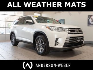 Used 2019 Toyota Highlander XLE image 1