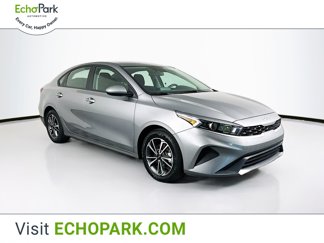 Used 2023 Kia Forte LXS image 1
