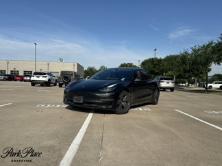 Used 2021 Tesla Model 3 Standard Range Plus image 1