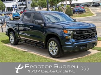 Used 2022 Chevrolet Silverado 1500 Custom image 1