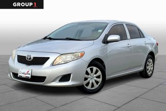 Used 2010 Toyota Corolla LE image 1