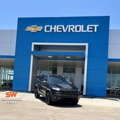 Used 2015 Jeep Cherokee Trailhawk w/ Leather Interior Group image 1