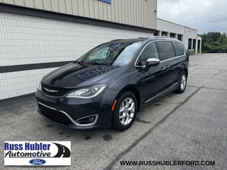 Used 2020 Chrysler Pacifica Limited image 1