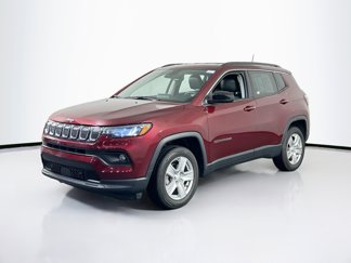 Used 2022 Jeep Compass Latitude image 1