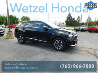 Used 2023 Kia Sportage LX image 1