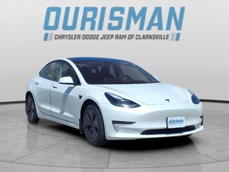 Used 2023 Tesla Model 3 Standard Range image 1