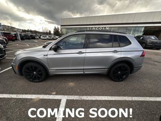 Used 2021 Volkswagen Tiguan SE R-Line w/ 3rd Row Seat Package image 1