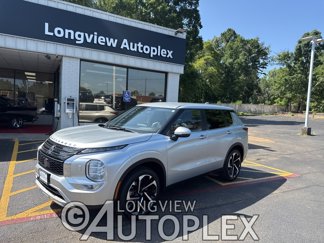Used 2022 Mitsubishi Outlander SE image 1